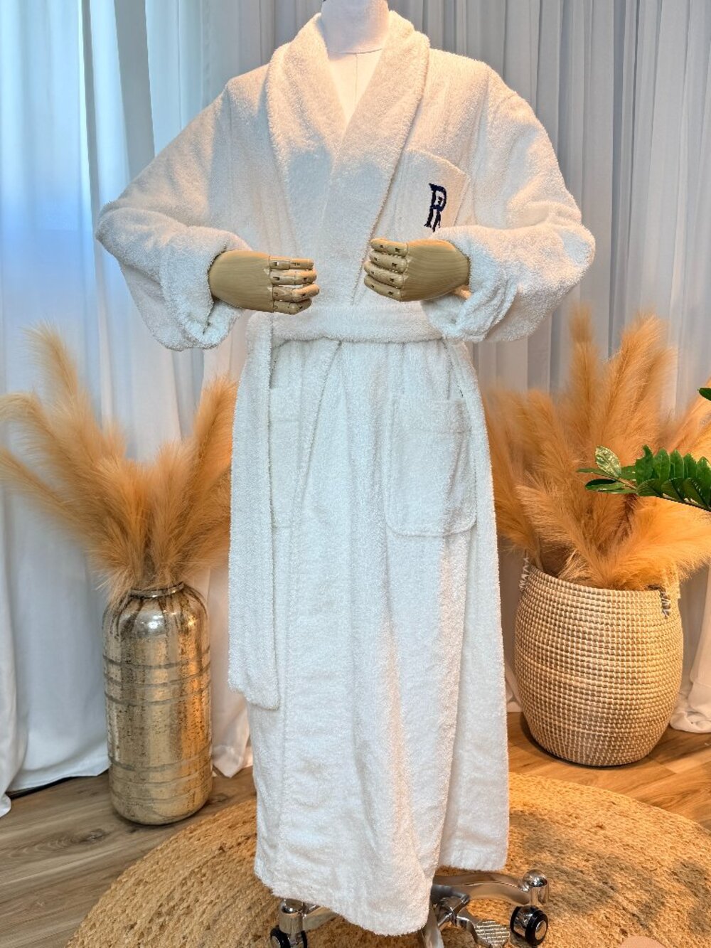 Ralph Lauren White Terry Cloth Robe Shawl Collar Navy RL Monogram Spa Bathrobe